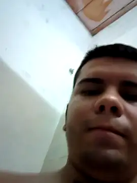 Snapshot of juanalge26 chatting on March 20, 2026, 6:42 pm juanalge26 online show from March 20, 2026, 6:42 pm