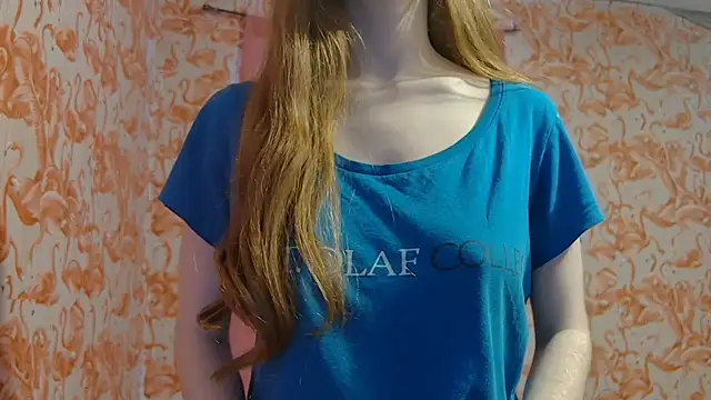 strawberrysmoothie online show from October 14, 2025, 6:41 pm