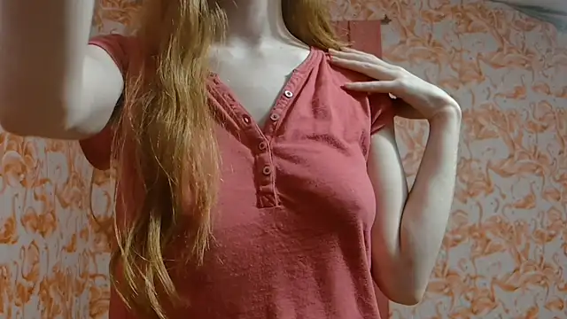 strawberrysmoothie online show from September 26, 2025, 5:14 am