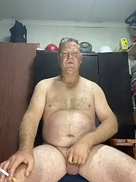 sexycouple109 online show from August 9, 2026, 3:23 am