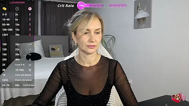 Snapshot of Vanessa_Nowak chatting on October 23, 2025, 1:43 pm Vanessa Nowak online show from October 23, 2025, 1:43 pm