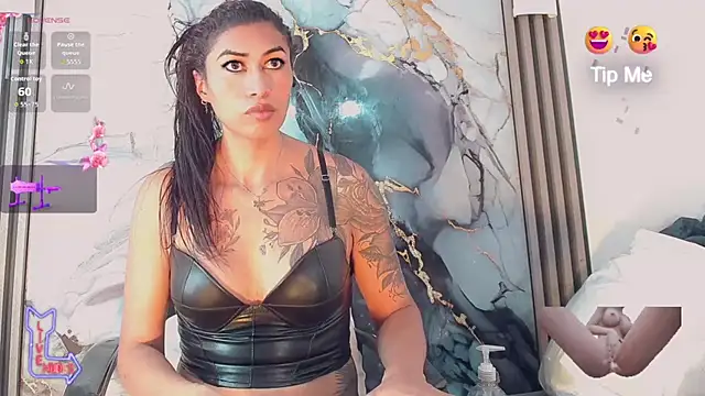 khiara moretti online show from June 29, 2026, 11:43 am