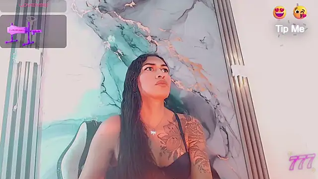 khiara moretti online show from July 28, 2026, 11:39 am