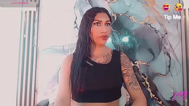 khiara moretti online show from August 1, 2026, 11:30 am
