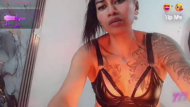 khiara moretti online show from August 8, 2026, 11:50 am