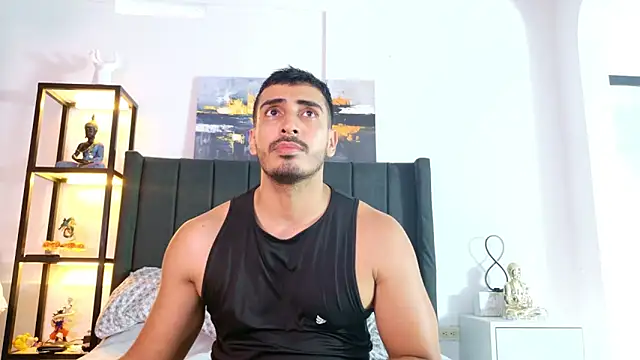 muscle ares online show from May 5, 2026, 10:13 pm