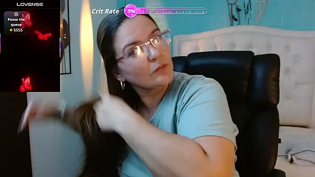 Snapshot of MsJossie chatting on September 24, 2025, 3:24 am MsJossie online show from September 24, 2025, 3:24 am