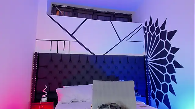 Agathaargent  online show from March 22, 2025, 4:14 am