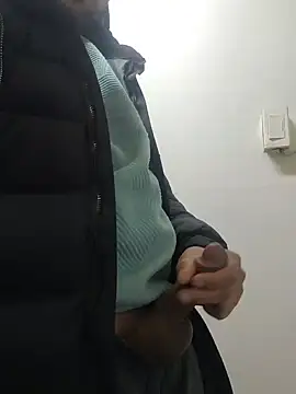 Fucklover011 online show from February 11, 2025, 9:52 am