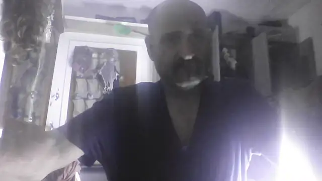 Tinydalldaylong online show from April 13, 2026, 1:04 pm