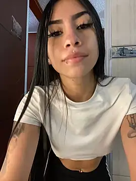 Snapshot of Bunny_sexy01 chatting on April 7, 2026, 1:40 am Bunny sexy01 online show from April 7, 2026, 1:40 am