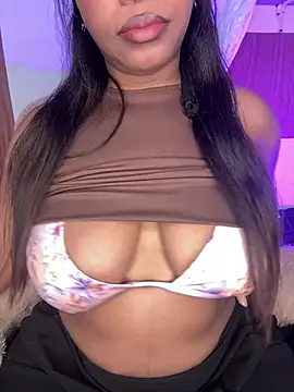 Snapshot of kitty__blackgl chatting on March 27, 2026, 12:39 pm kitty blackgl online show from March 27, 2026, 12:39 pm