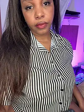 Snapshot of kitty__blackgl chatting on April 6, 2026, 11:11 am kitty blackgl online show from April 6, 2026, 11:11 am