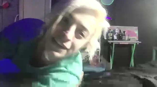 watermellonpussy online show from March 8, 2025, 2:55 am