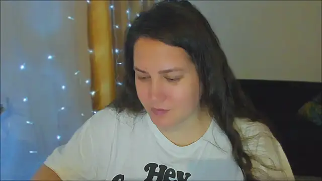  madalexa  online show from October 21, 2025, 6:29 pm