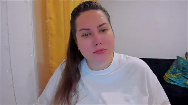  madalexa  online show from February 17, 2025, 7:44 pm