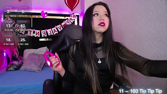 Snapshot of Moon_Water__ chatting on February 18, 2026, 11:39 am Moon Water online show from February 18, 2026, 11:39 am