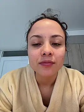 Megan Rodrigo online show from June 2, 2026, 12:49 pm