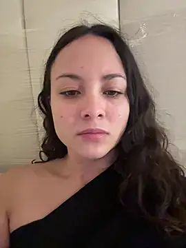 Megan Rodrigo online show from February 21, 2026, 11:45 am