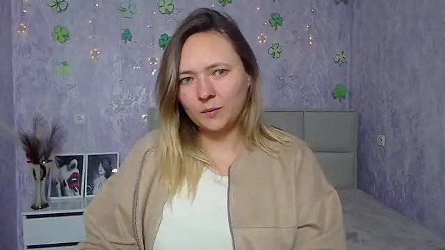 SallyVerda online show from March 16, 2025, 6:34 pm