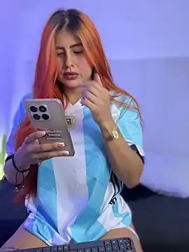 Amber Martins  online show from June 23, 2026, 1:03 am