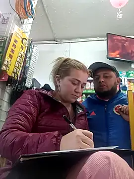 Snapshot of BatiBattman69 chatting on February 17, 2025, 7:33 pm BatiBattman69 online show from February 17, 2025, 7:33 pm