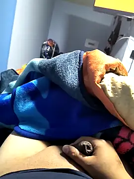 Snapshot of BatiBattman69 chatting on February 10, 2025, 6:53 am BatiBattman69 online show from February 10, 2025, 6:53 am