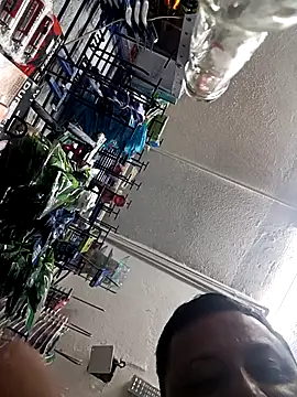 Snapshot of BatiBattman69 chatting on March 19, 2025, 3:20 am BatiBattman69 online show from March 19, 2025, 3:20 am