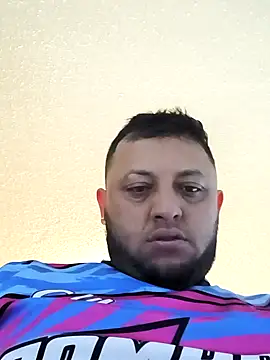 Snapshot of BatiBattman69 chatting on February 6, 2025, 5:25 am BatiBattman69 online show from February 6, 2025, 5:25 am