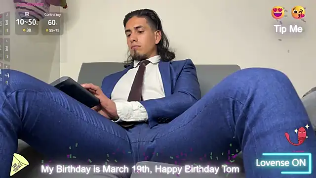 Tom blunt96 online show from March 22, 2025, 6:36 pm