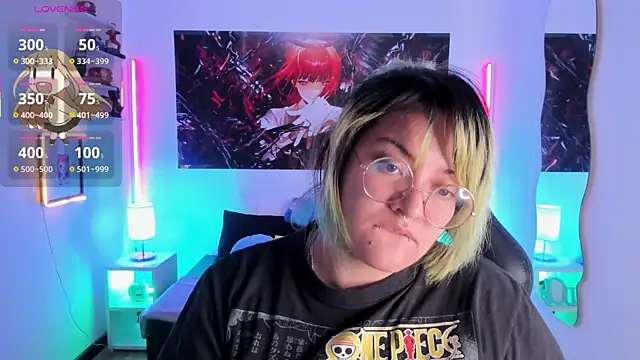 lucky-leah online show from October 4, 2025, 4:14 am