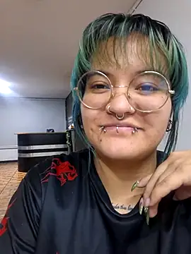 lucky-leah online show from July 11, 2026, 3:18 am