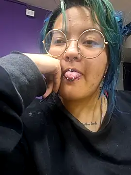 lucky-leah online show from May 28, 2026, 3:03 am