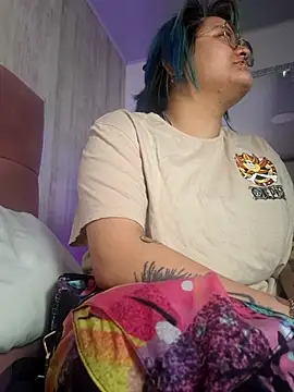 lucky-leah online show from June 24, 2026, 2:54 am
