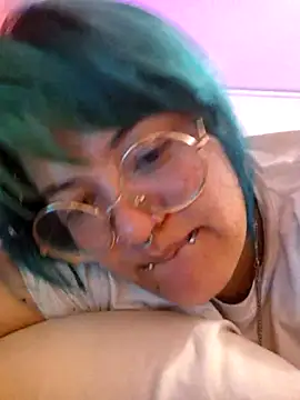lucky-leah online show from June 11, 2026, 3:47 am