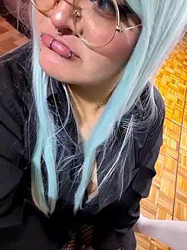 lucky-leah online show from October 5, 2025, 6:15 am