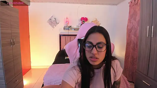 Kayla foxxy online show from July 12, 2026, 2:01 am