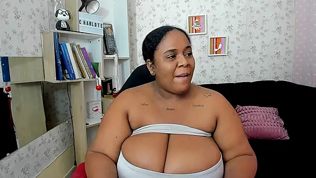 bbw charlote online show from September 19, 2025, 12:31 pm