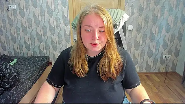 valery1610 online show from July 7, 2026, 4:21 pm