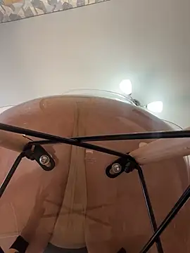 valery1610 online show from July 16, 2026, 8:44 am