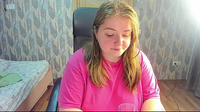 valery1610 online show from July 25, 2026, 8:04 pm