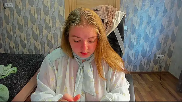 valery1610 online show from July 8, 2026, 5:24 pm