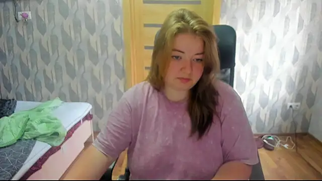 valery1610 online show from July 11, 2026, 7:41 am
