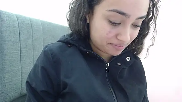 Snapshot of kate_stam chatting on March 6, 2026, 1:28 pm kate stam online show from March 6, 2026, 1:28 pm