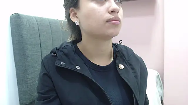 Snapshot of kate_stam chatting on March 21, 2026, 1:37 pm kate stam online show from March 21, 2026, 1:37 pm