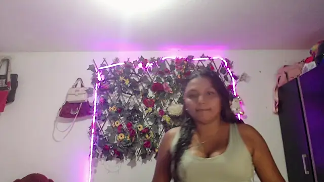 sexysusan4you online show from February 27, 2026, 2:12 am