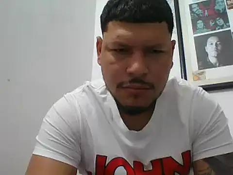 PIGDIRTY22 online show from February 11, 2026, 12:27 pm