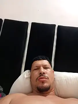 PIGDIRTY22 online show from October 20, 2025, 10:21 pm