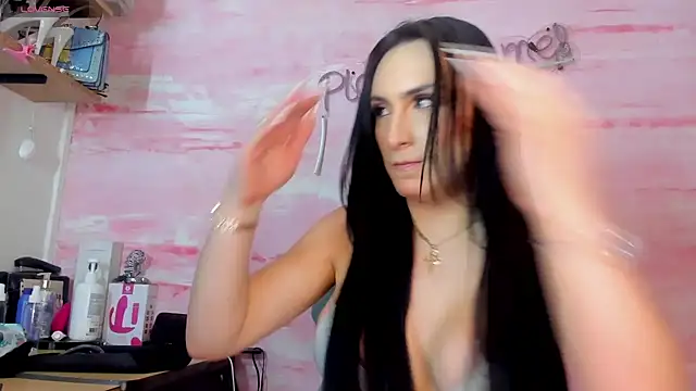 Snapshot of scarlett_taylor007 chatting on February 10, 2026, 7:24 pm scarlett taylor007 online show from February 10, 2026, 7:24 pm