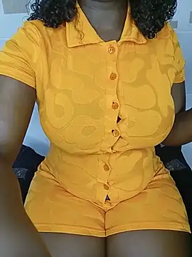 Snapshot of Switmelanin chatting on August 1, 2026, 12:03 pm Switmelanin online show from August 1, 2026, 12:03 pm